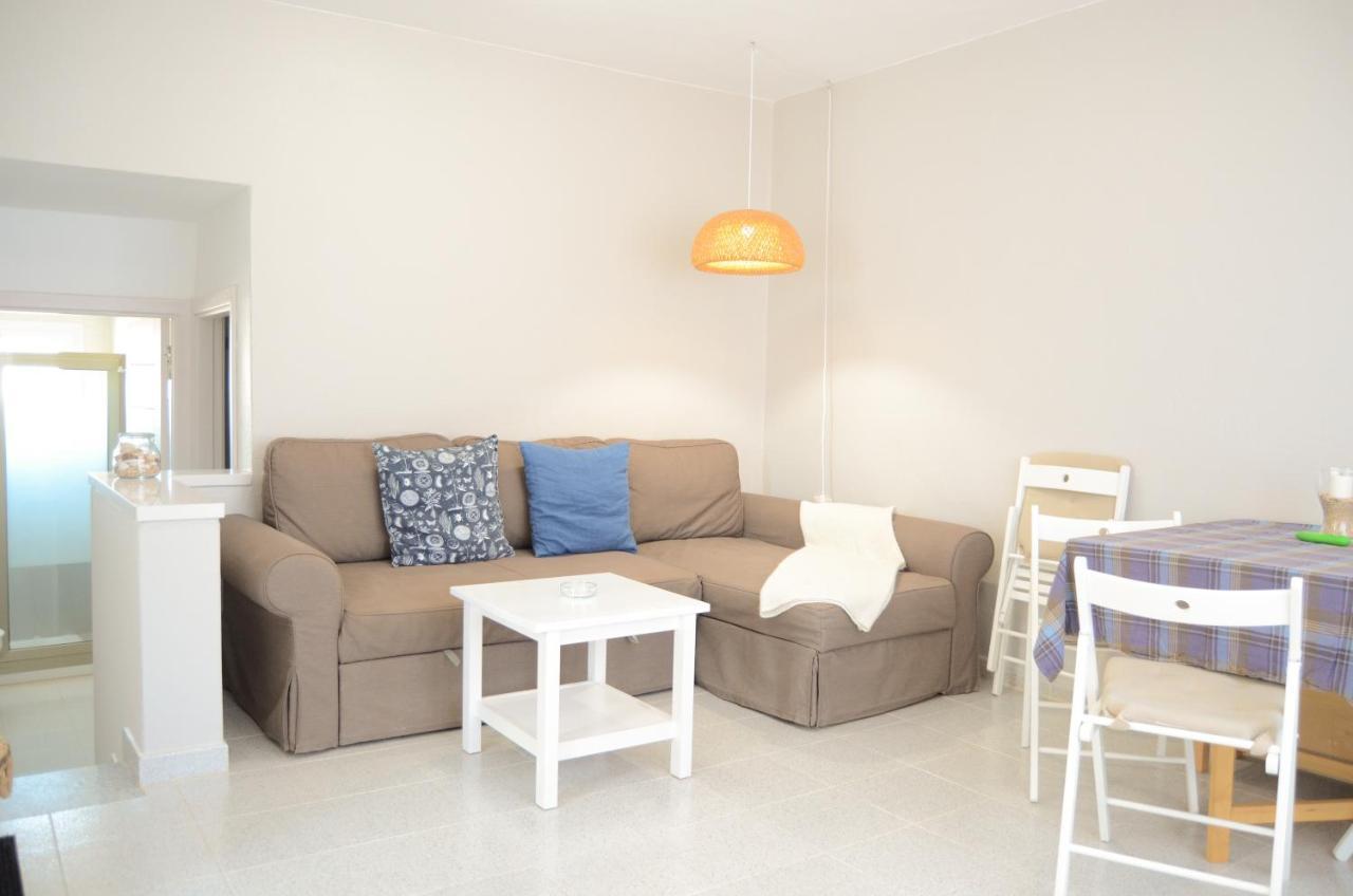 Apartamentos El Marinero - Avenida كاليتا دي سيبو المظهر الخارجي الصورة