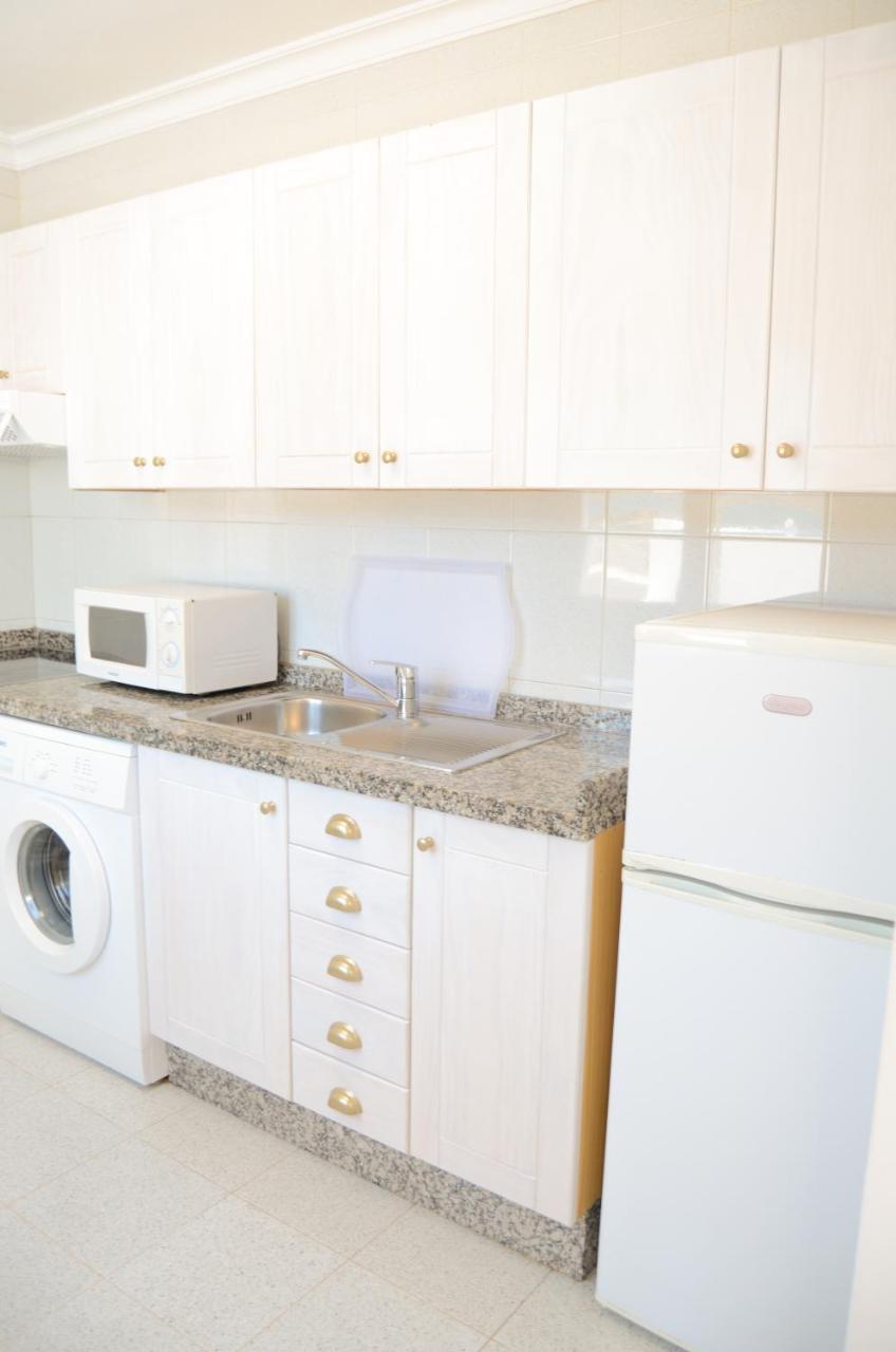 Apartamentos El Marinero - Avenida كاليتا دي سيبو المظهر الخارجي الصورة