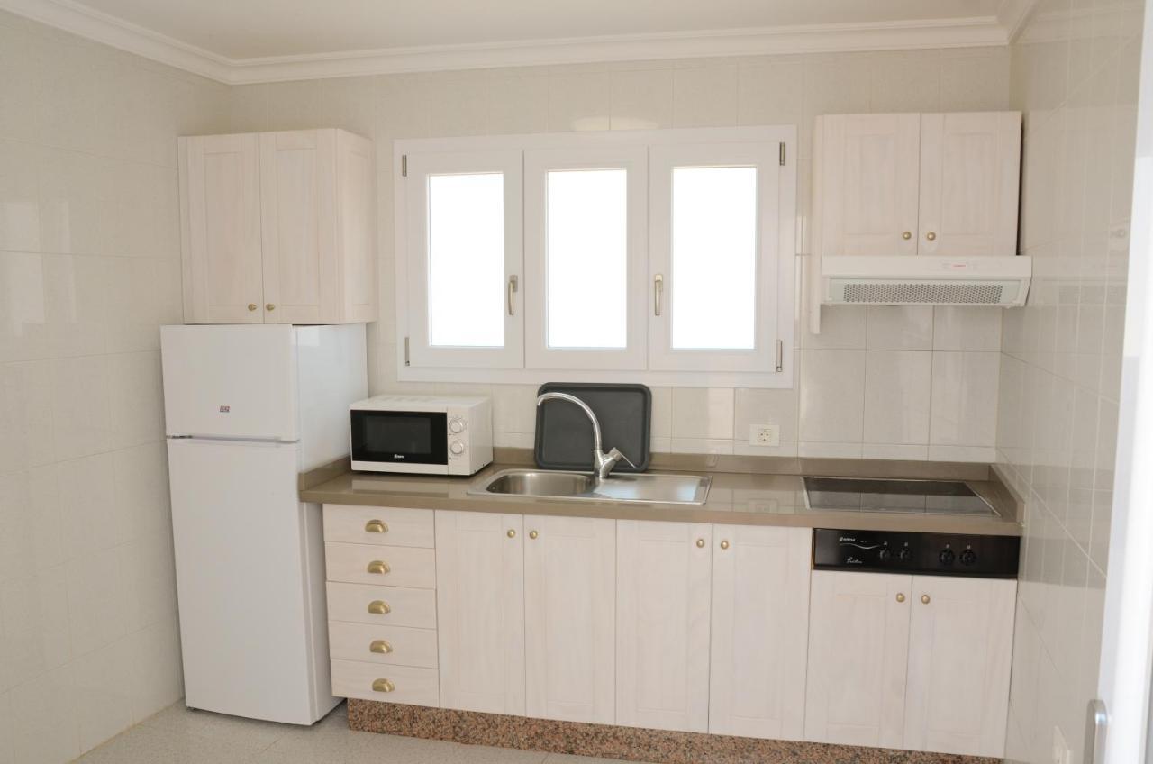 Apartamentos El Marinero - Avenida كاليتا دي سيبو المظهر الخارجي الصورة