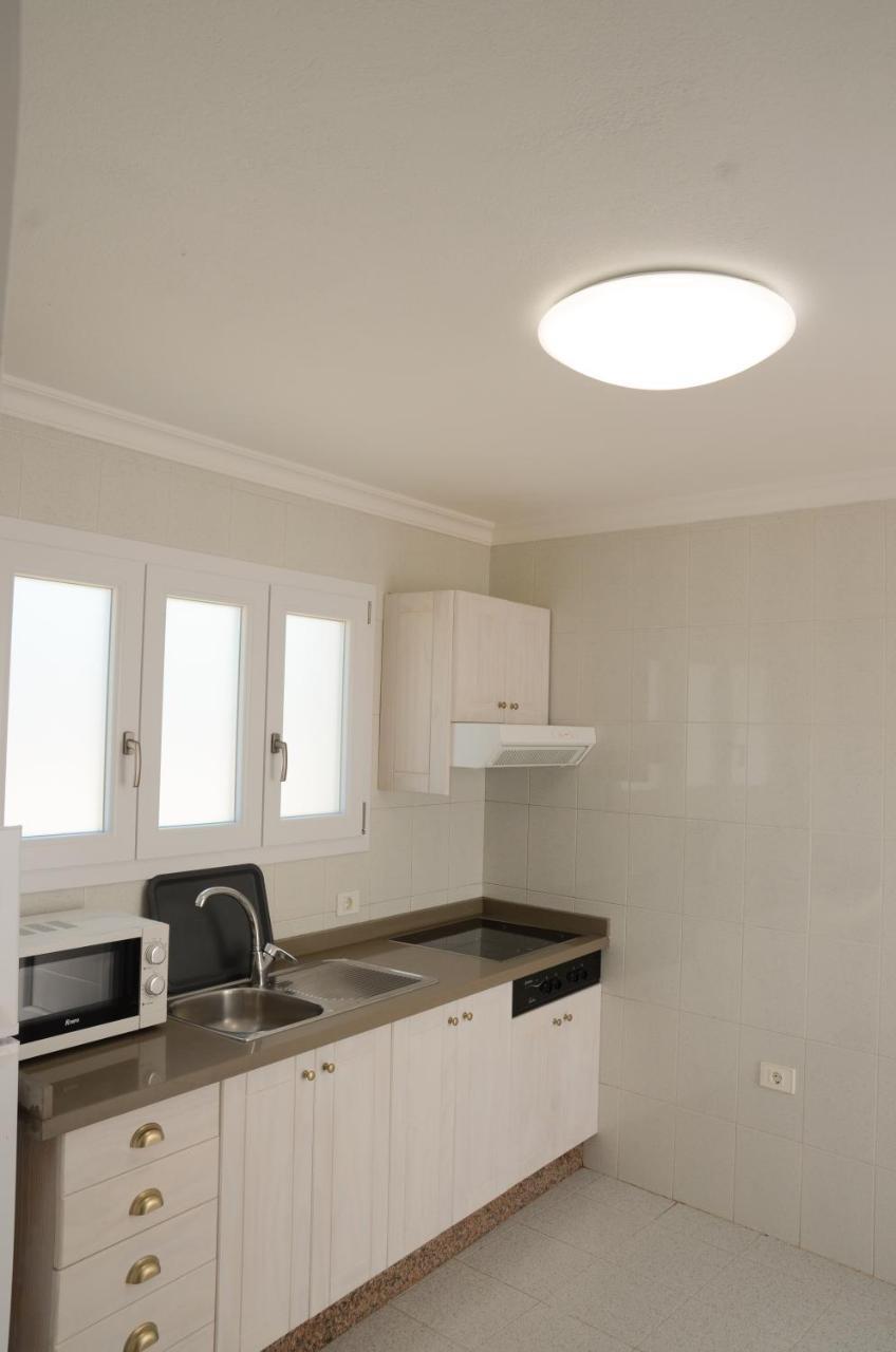 Apartamentos El Marinero - Avenida كاليتا دي سيبو المظهر الخارجي الصورة